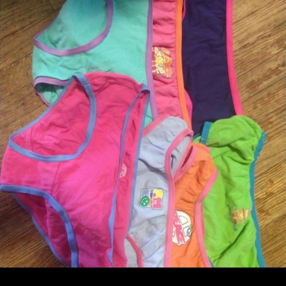 7 pairs size 12 never worn